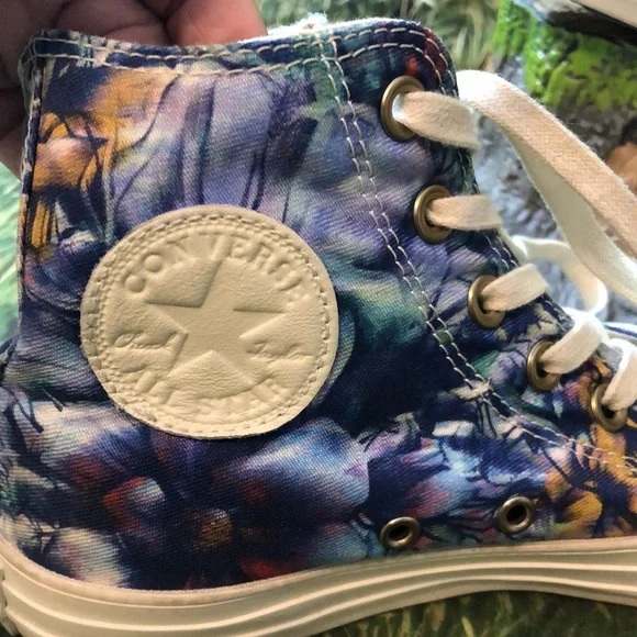 Converse All Star High top Floral Print Size 7 - Picture 3 of 13